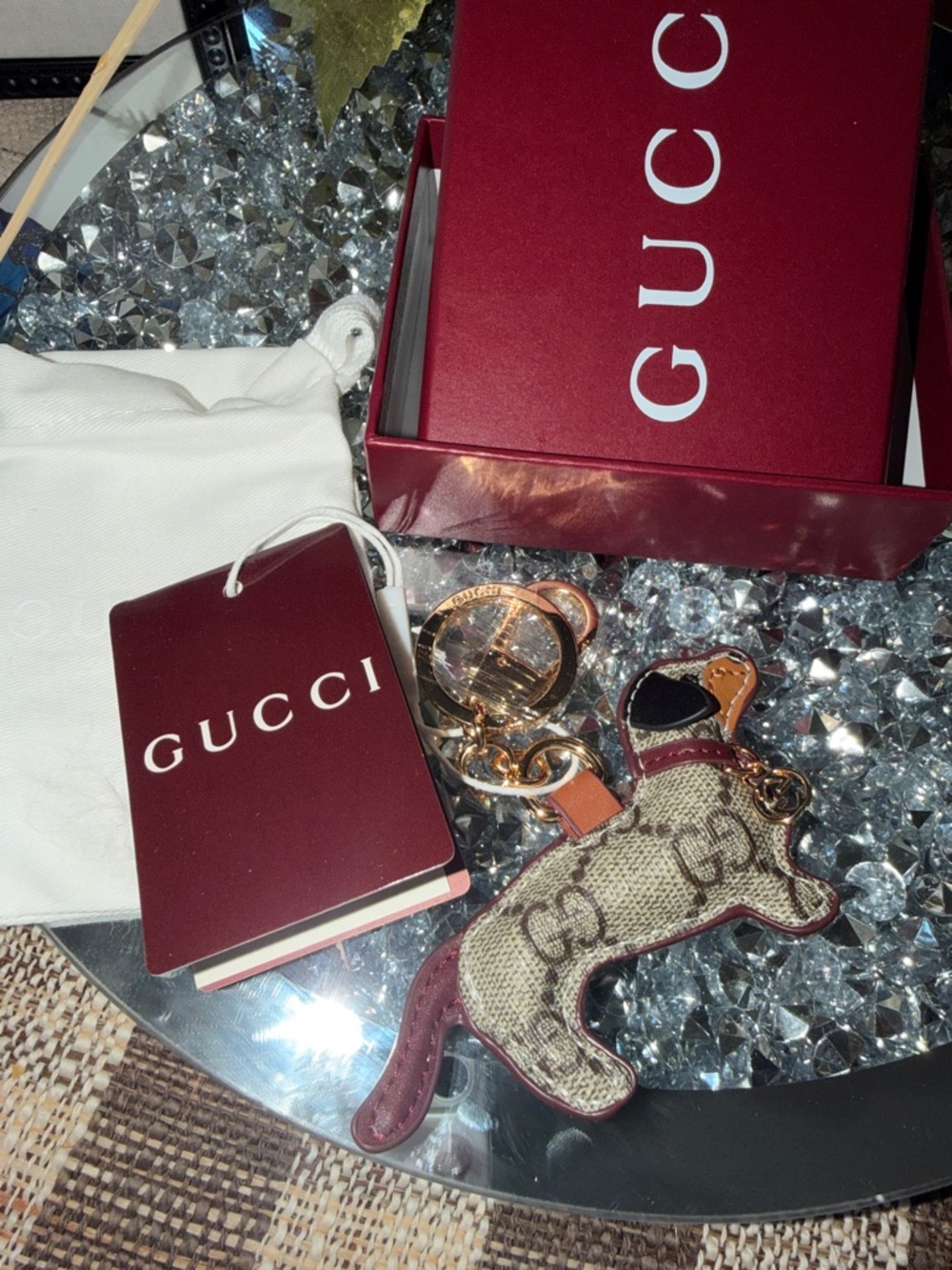 💯Gucci Beige GG Canvas Dachshund bag charm  with Gold Hardware - Picture 5 of 8